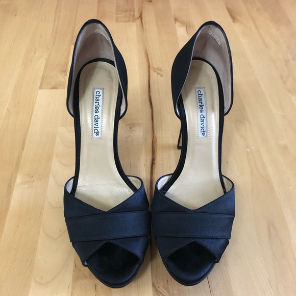 Charles David Black Satin Seduction Platform Heels - Picture 2 of 8